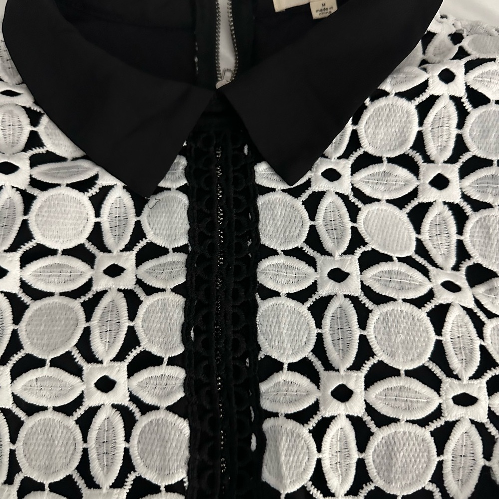 Queensland Embellished Crochet Lace Dress - Picture 4 of 8
